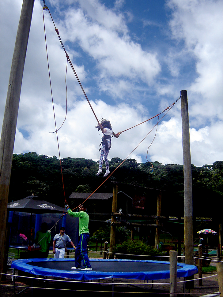 Bungee Trampolim Tarundu Campos do Jordão